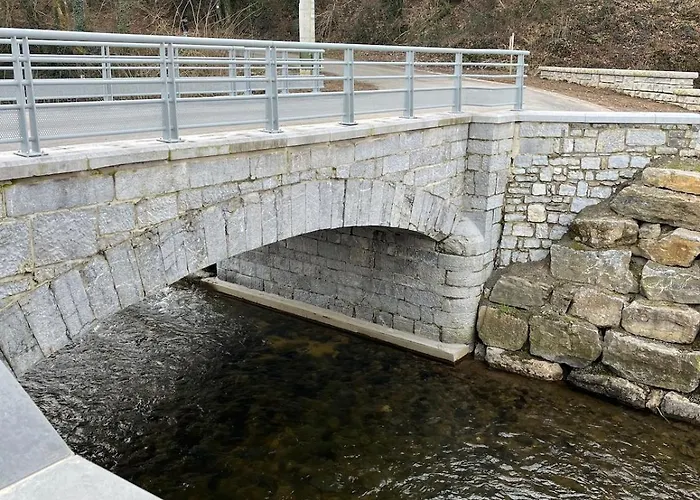 Vakantiehuis Durbuy, L Olivier, Maison Charmante 4 Facades En Pierre Du Pays *